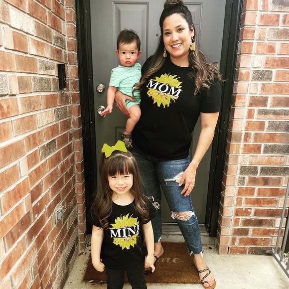 Meet your Posher, Stephanie - Picture 5 of 6